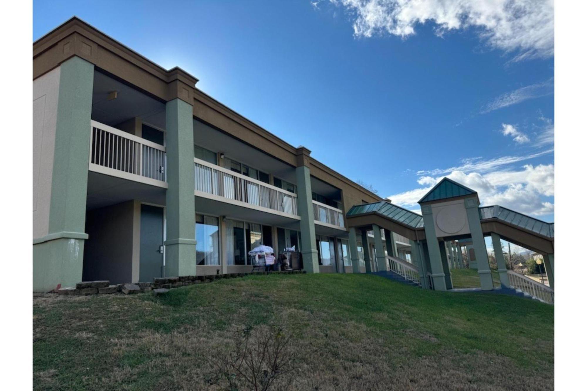 Quality Inn Harriman Екстериор снимка