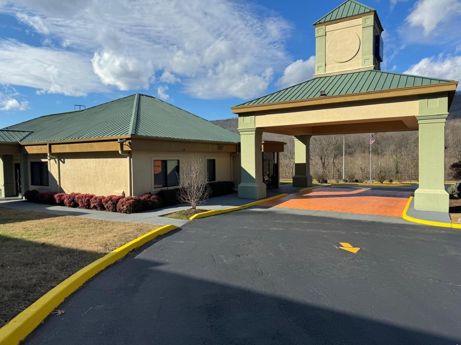 Quality Inn Harriman Екстериор снимка